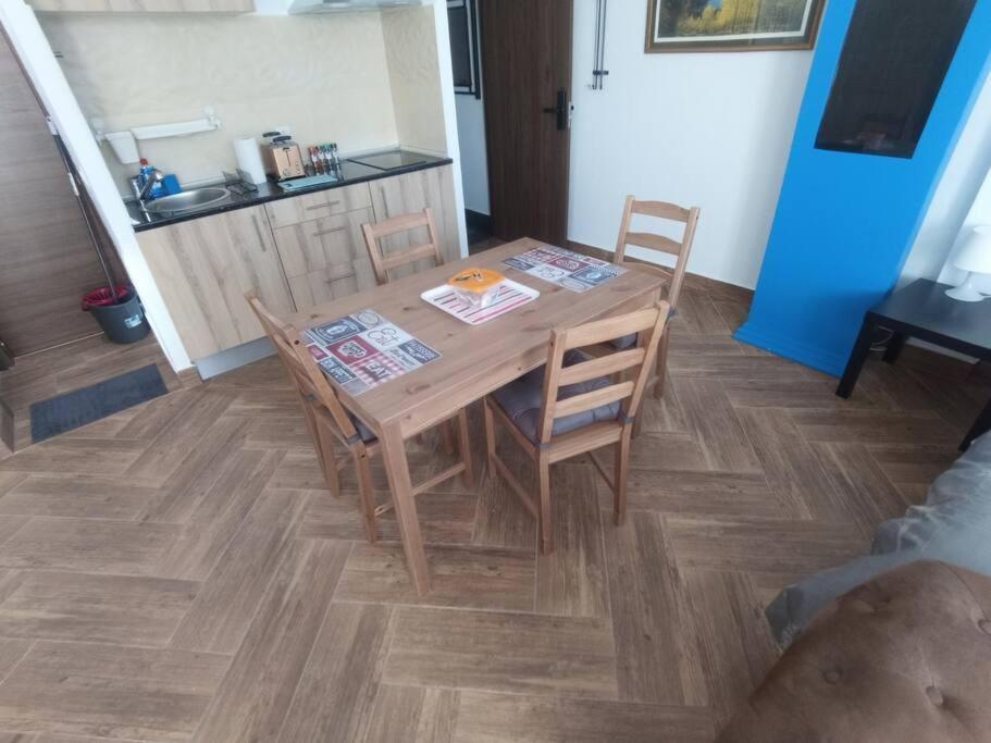 Appartamento Mini Loft Becerril de la Sierra Esterno foto